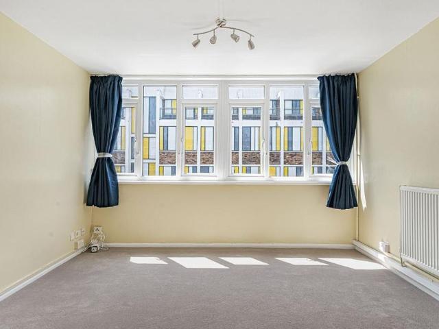 House for rent in Nine Elms, Greater London