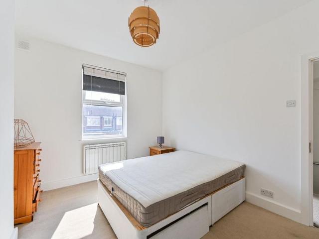 House for rent in London Borough of Merton, Mitcham