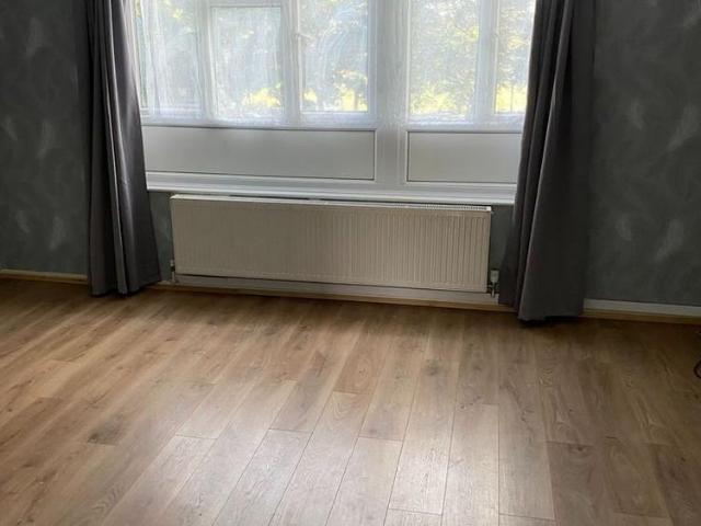 House for rent in London Borough of Ealing, Greater London