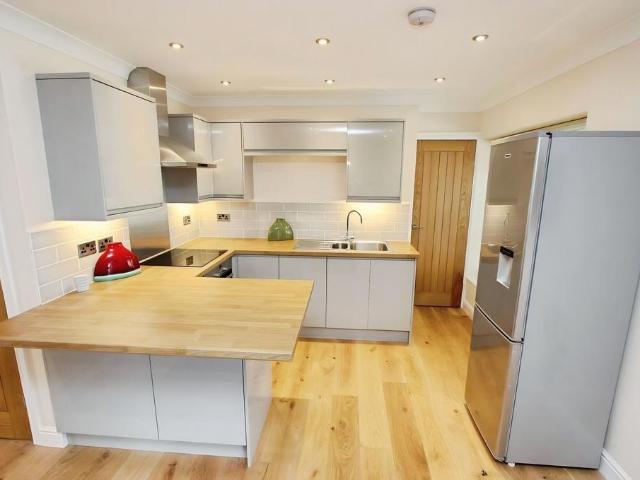 Flat for rent in Duton Hill, Essex