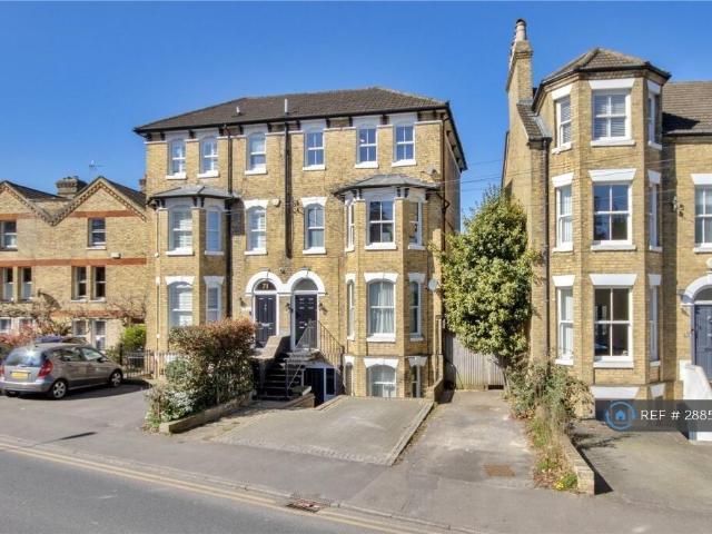 Flat for rent in Sevenoaks, The Butts