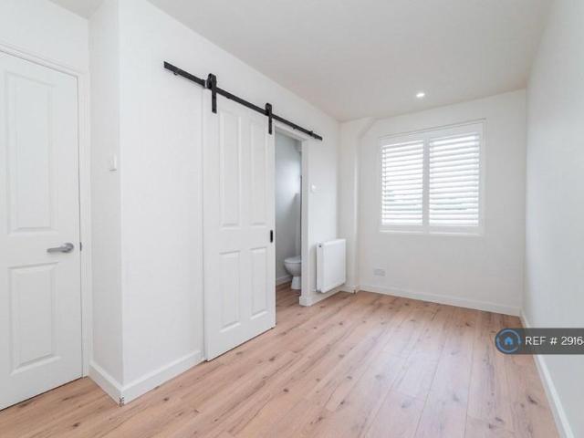 House for rent in Roehampton, Greater London