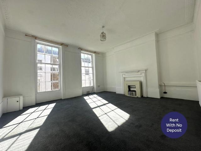 Flat for rent in East Cliff, Acol