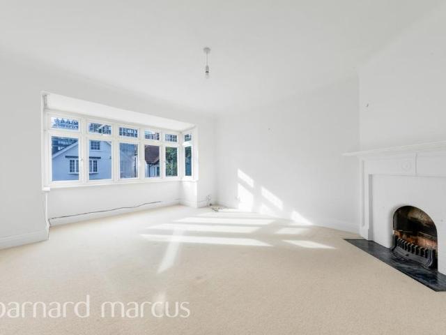 House for rent in London Borough of Croydon, Greater London