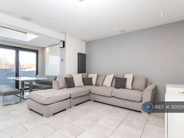 House for rent in High Field, York