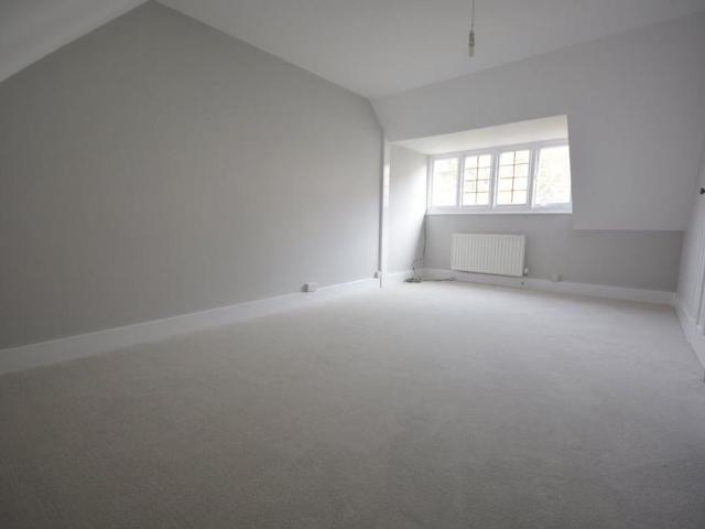 House for rent in Cliff Hill, Green Close