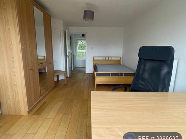 House for rent in Barnsbury, Greater London