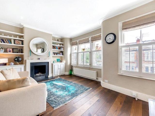 House for rent in Sands End, Greater London