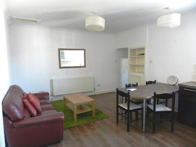 Flat for rent in Falcon Lodge, Wales