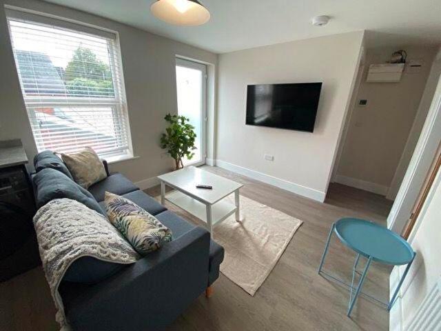 Apartment for rent in Abbey Park, Barton In Fabis