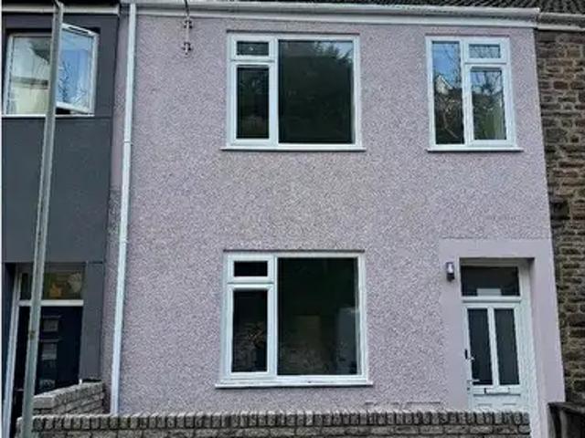 Apartment for rent in Nangreaves, Wales