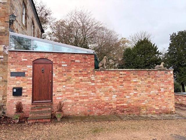 Apartment for rent in Honington, Alderminster