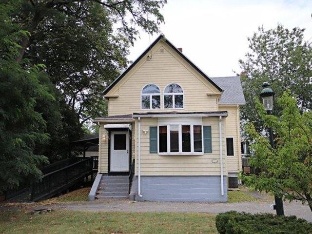 House for sale in Maplewood, Malden