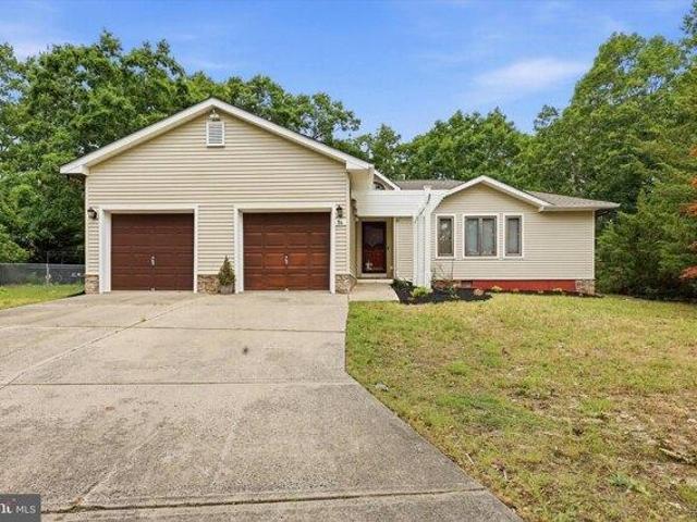 House for sale in Manahawkin, New Jersey