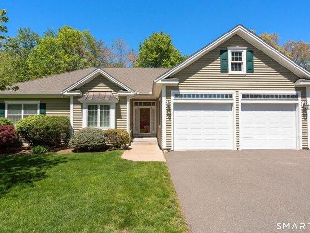 Condo for sale in Manchester, Connecticut