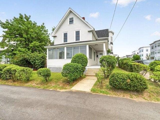 House for sale in New Hampshire