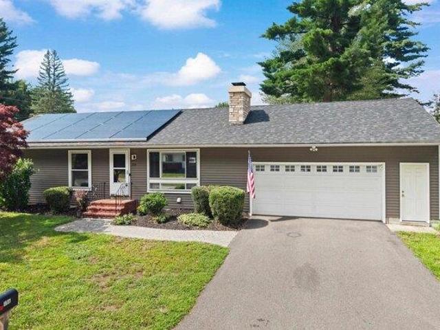 House for sale in New Hampshire