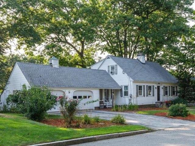 House for sale in New Hampshire