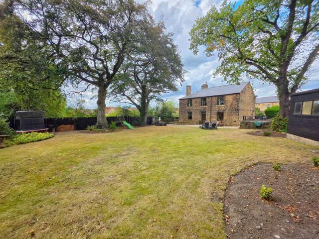 House for sale in Cudworth, South Yorkshire