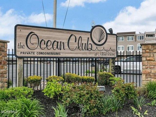 Condo for sale in Brick, New Jersey