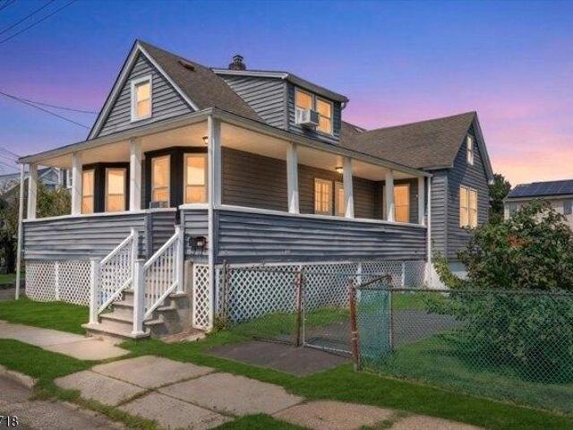 House for sale in Manville, New Jersey