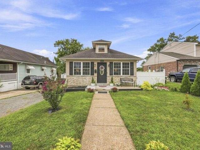 House for sale in Maple Shade, New Jersey