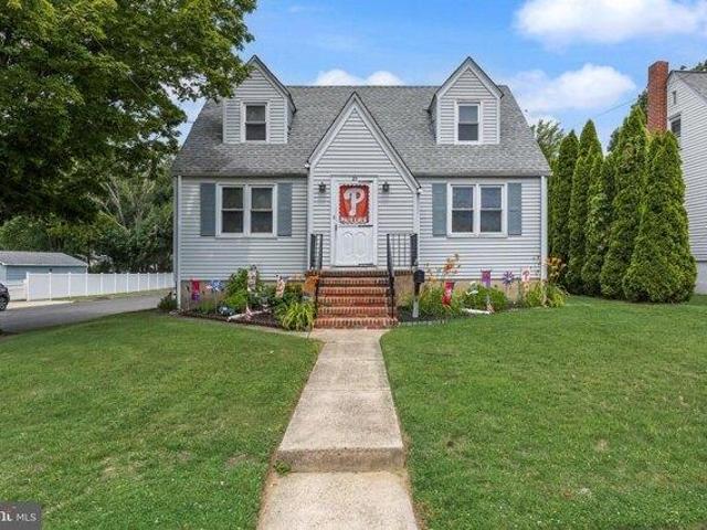 House for sale in Maple Shade, New Jersey