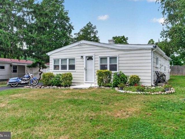 House for sale in Maple Shade, New Jersey
