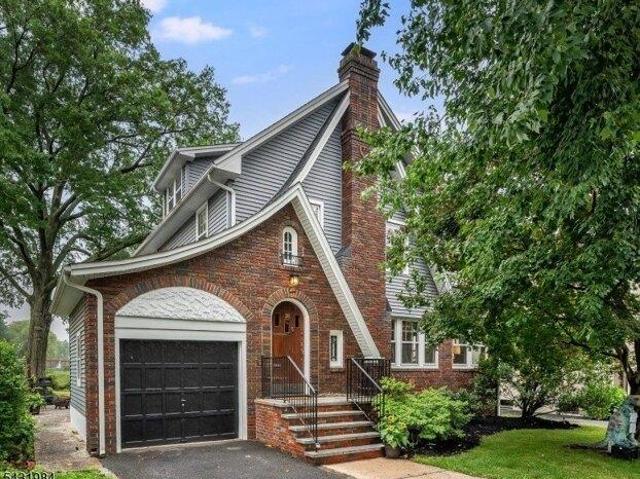House for sale in Maplewood, New Jersey