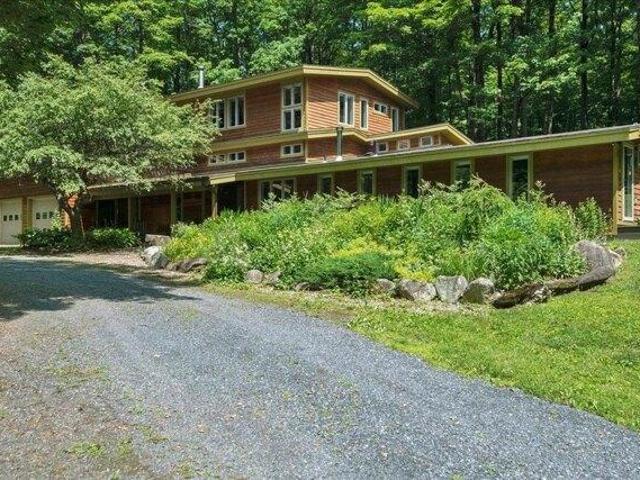 House for sale in Marshfield, Vermont