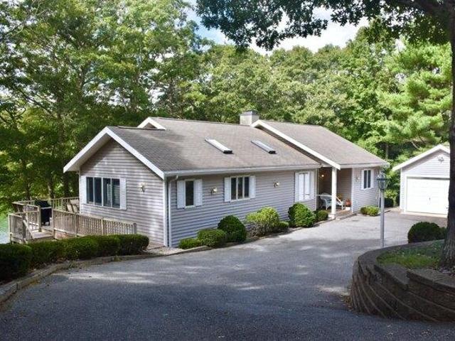 House for sale in Marstons Mills, Barnstable
