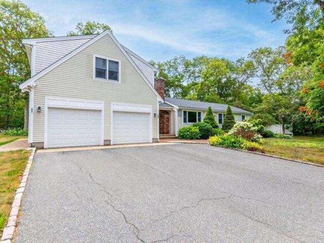 House for sale in Marstons Mills, Marstons Mills