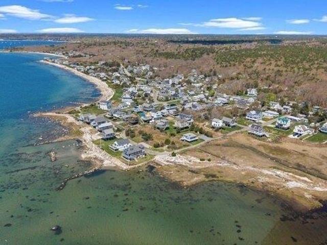 House for sale in Mattapoisett, Massachusetts