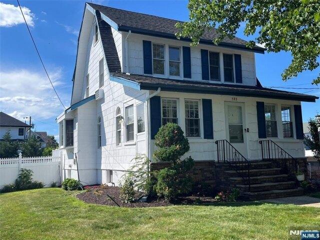 House for sale in Maywood, New Jersey