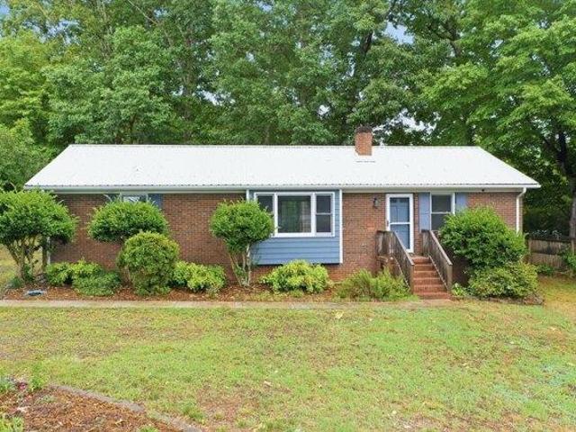 House for sale in Alamance, North Carolina