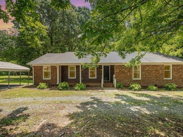 House for sale in Mebane, North Carolina