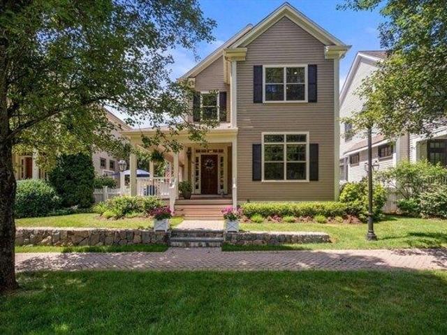 Condo for sale in Medfield, Massachusetts