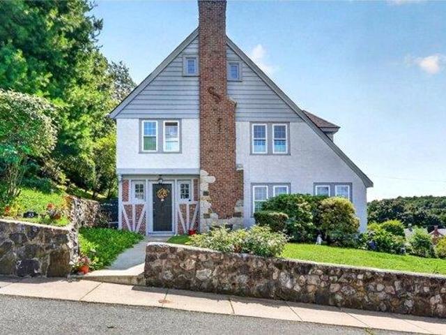 House for sale in Medford, Middlesex County