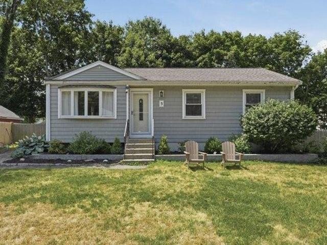 House for sale in Medway, Norfolk County