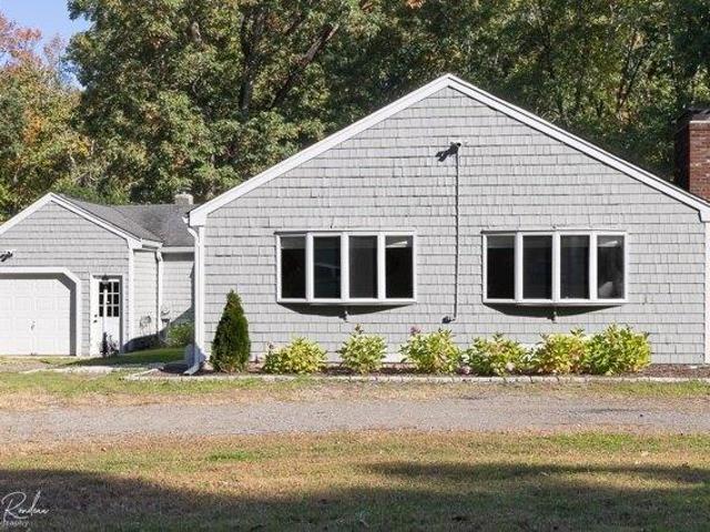 House for sale in Medway, Norfolk County