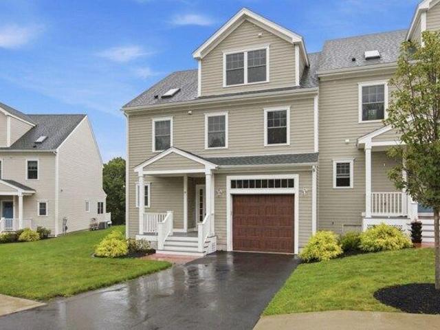 Condo for sale in Melrose, Middlesex County