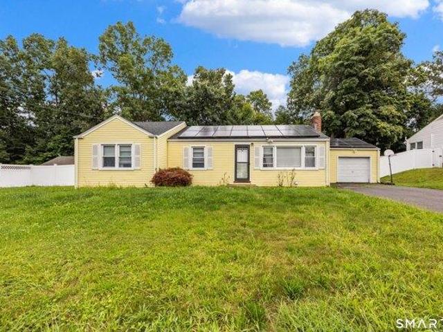 House for sale in Meriden, South Central Connecticut Planning Region