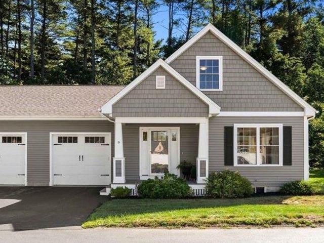 Condo for sale in North Shore Community, Merrimac