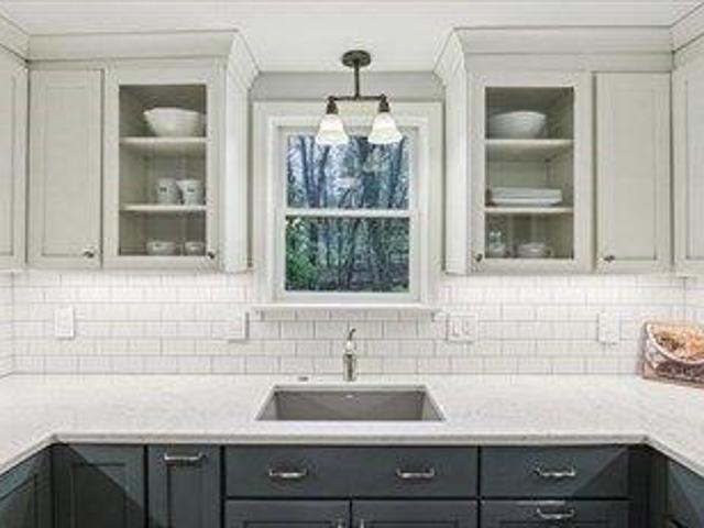 House for sale in Merrimacport, Merrimac