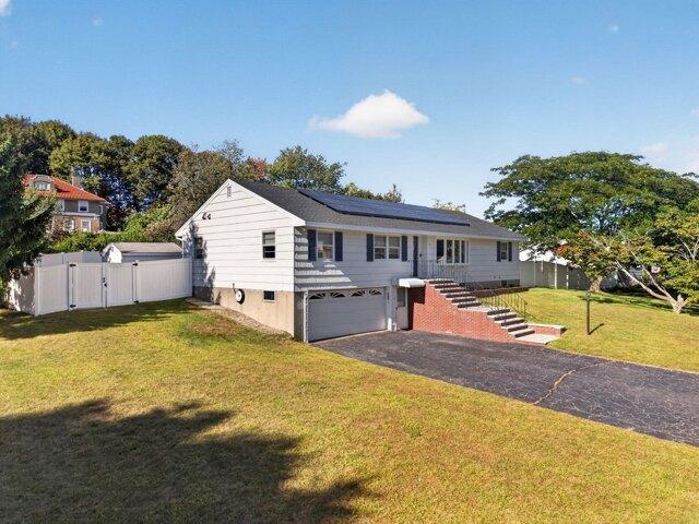 House for sale in Marston Corners, Methuen