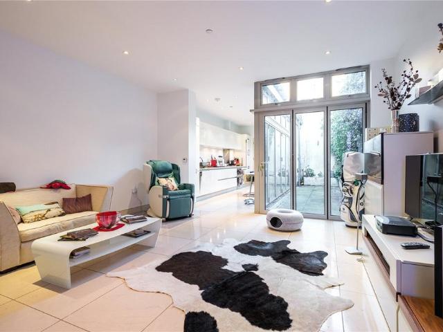 House for sale in Islington, Isle Of Man