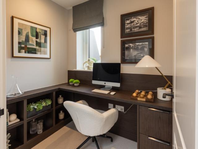 House for sale in Whitton, Greater London