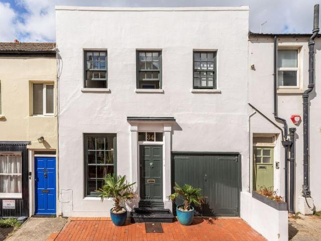 House for sale in Brunswick