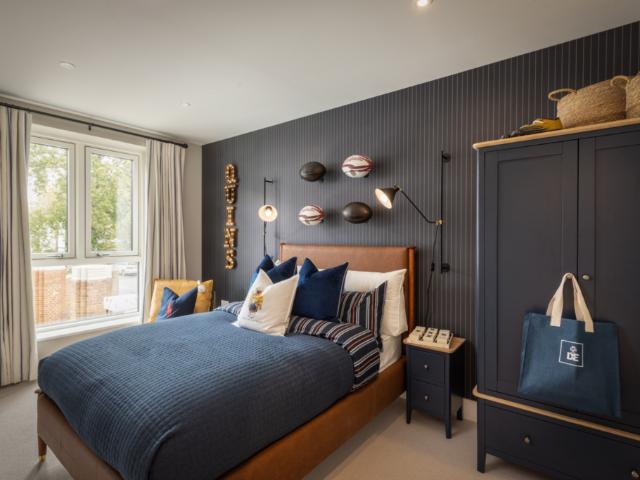 House for sale in Whitton, Greater London