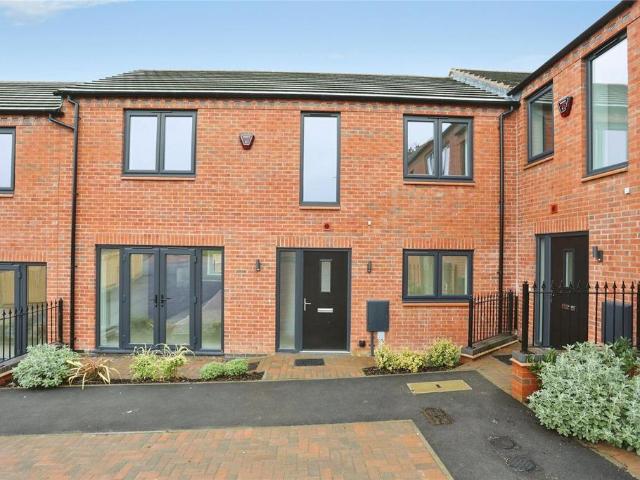 House for sale in Brentingby, Leicestershire